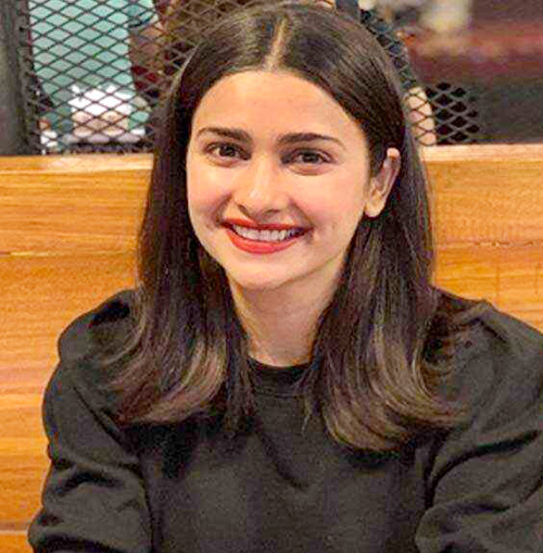 Happy Birthday Prachi Desai: करोड़ों की मालकिन हैं प्राची, टीवी डेब्यू से हासिल किया था फेम