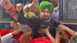 Navjot Singh Sidhu staged a sit-in outside the Governor's House