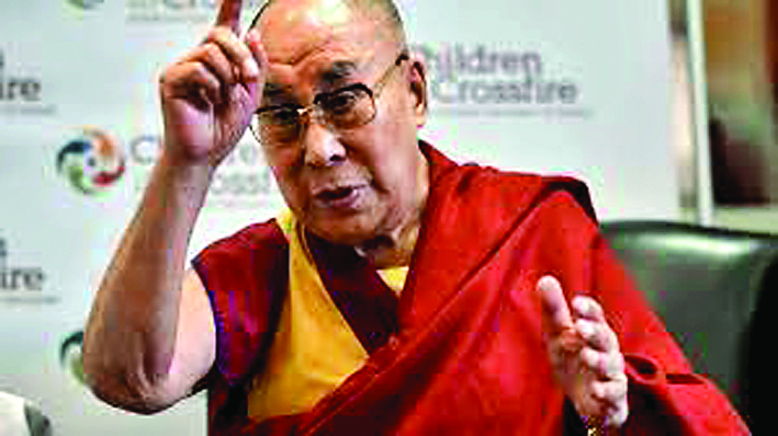 Dalai Lama appeals प्राकृतिक संसाधनों का अंधाधुंध दोहन कर रहा चीन, ध्यान दें