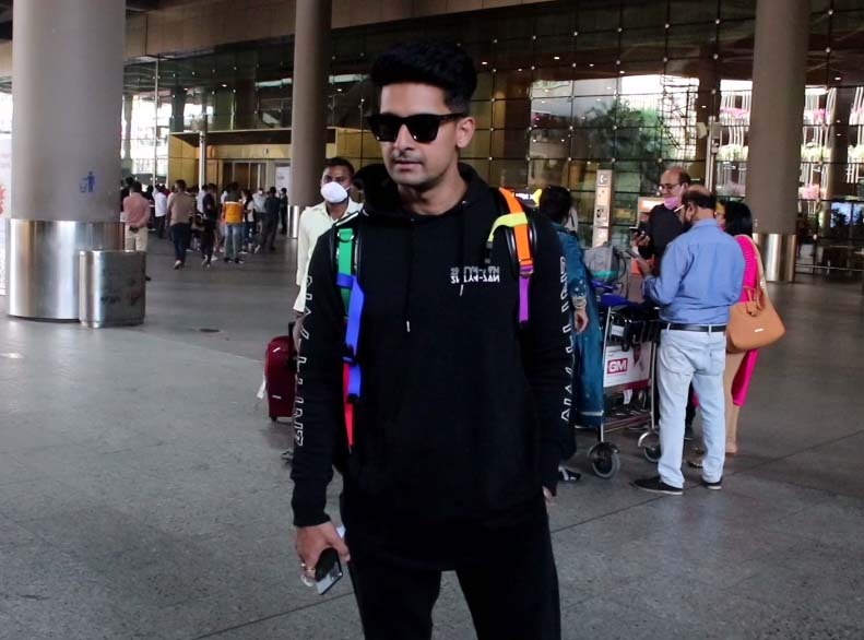 Ravi Dubey Spotted At Airport Arrival