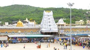 Gloves Worth 3 Crores Donated in the Temple