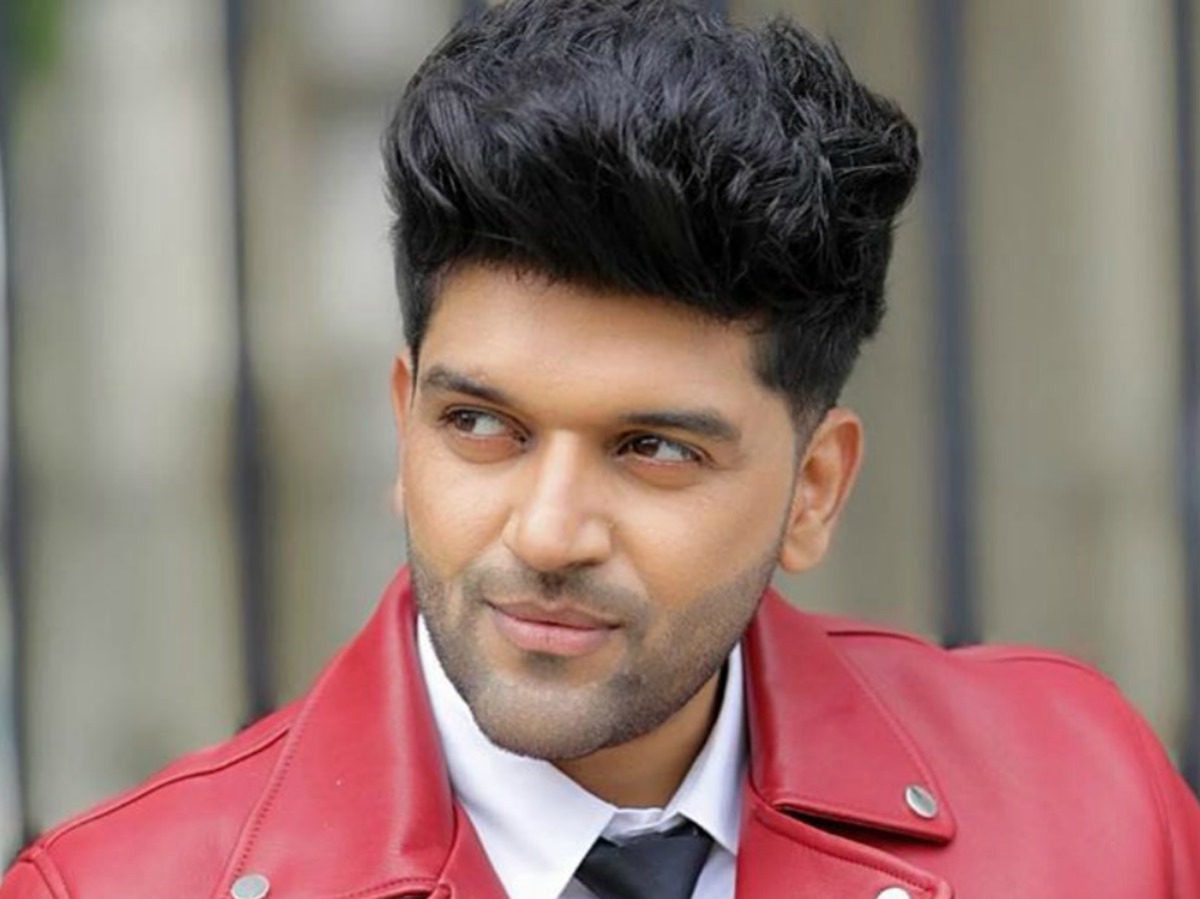 Guru Randhawa बने इंस्टाग्राम पर 30 मिलियन फॉलोअर्स पार करने वाले पहले भारतीय गायक