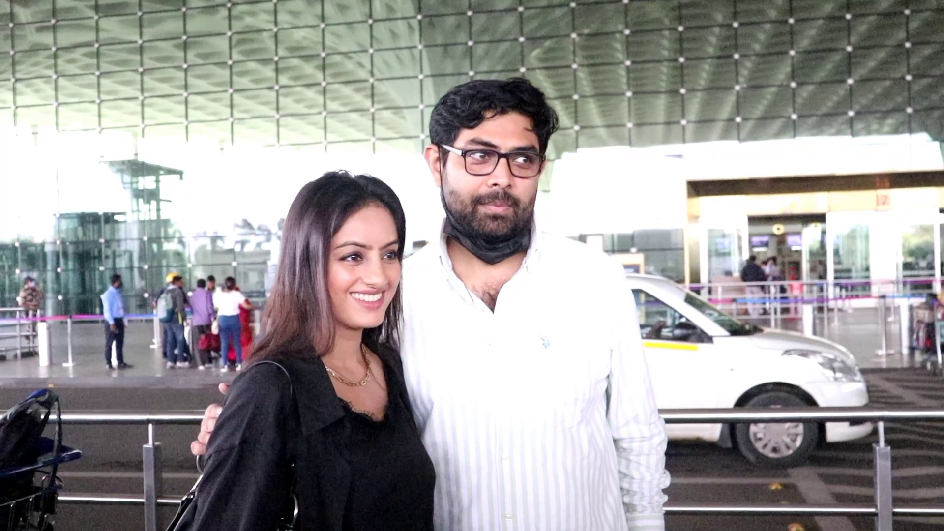 Deepika Singh Is Travelling To Bhubaneshwar Spotted At Airport