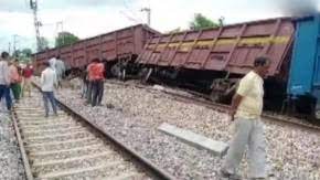 Goods Train Derailed in Mathura 