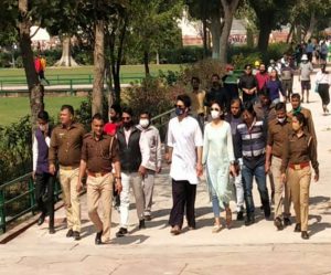 Rakul Preet Singh and Jackky Bhagnani at Taj Mahal