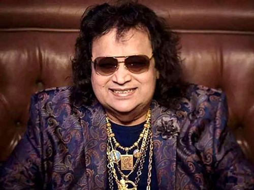 Singer Bappi Lahiri Passes Away शोक में फिल्मी जगत, बॉलीवुड सेलेब्स ने दी दिग्गज गायक को श्रद्धांजलि