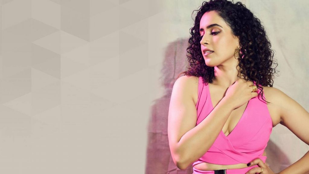 Sanya Malhotra Indian Actress 4K Ultra HD Mobile Wallpaper