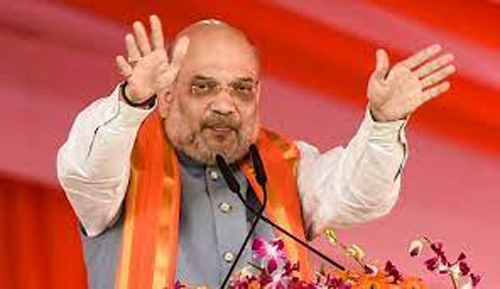 Shah said, Children kept Dying, Akhilesh kept Roaming in London : पूर्वांचल में मर रहे थे बच्चे, अखिलेश कर रहे थे लंदन की सैर