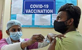 तेजी से चल रहा टीकाकरण अभियान