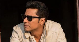 Randeep Hooda Reached Dehradun