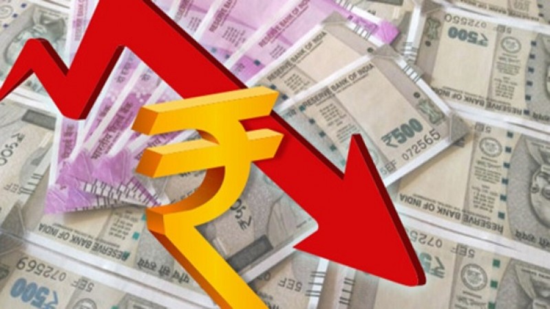 Why Indian Rupee Down भारतीय रुपया डॉलर के मुकाबले 55 पैसे आया नीचे