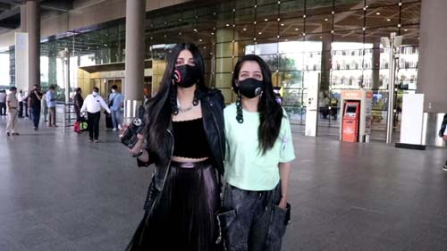 Shruti Haasan With Sister Akshara Haasan Spotted At Airport