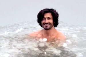 Vidyut Jamwal Latest video