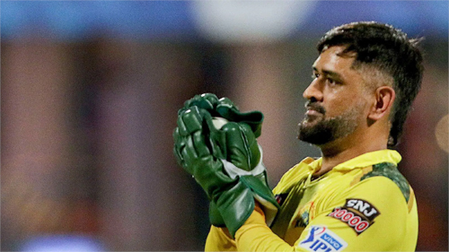 First Time CSK Changed Captain 14 साल में पहली बार सीएसके ने बदला कप्तान