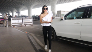 Mouni Roy Traveling To Jodhpur Spotted at Airport