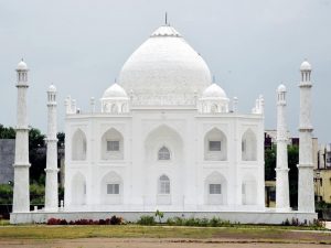 Story Of Taj Mahal