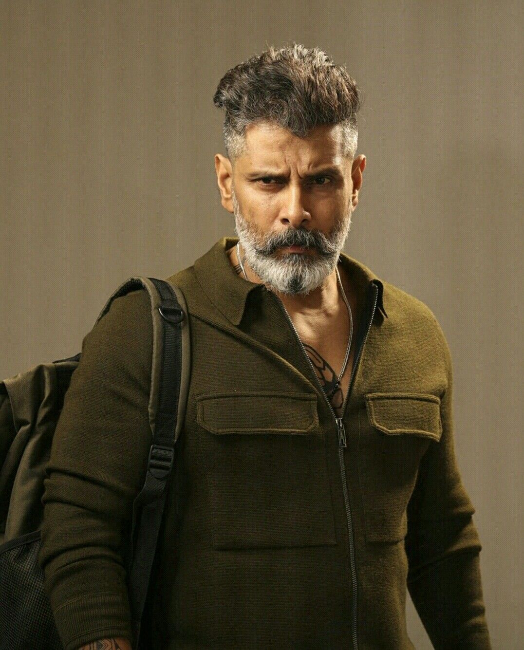 Birthday of Chiyaan Vikram 18 April 2022: टीम कोबरा और अभिनेता के करीबी दोस्तों ने किया विश , विक्रम कर रहे है इस फिल्म की तैयारी, जाने