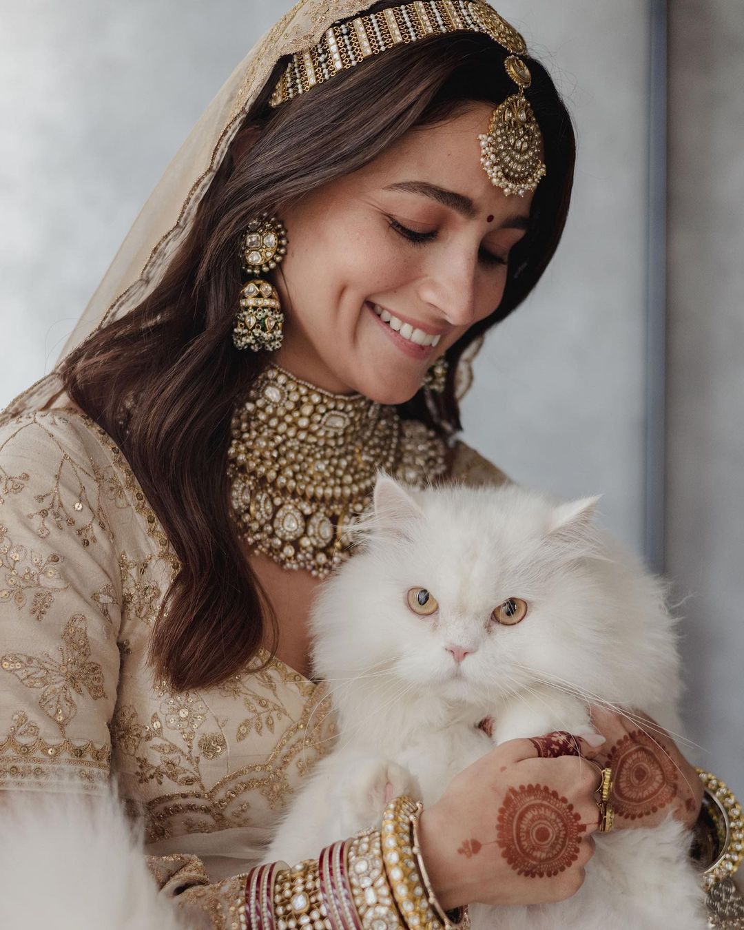 Alia poses with her pet cat