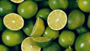 Lemon का ''रस''ही नहीं ''छिलका'' भी है फायदेमंद