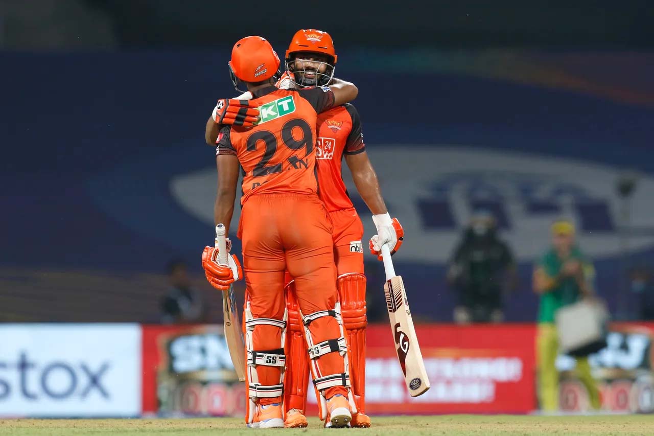 Match 17th SRH Beat CSK By 8 Wickets: आईपीएल 2022 में सनराइज़र्स हैदराबाद ने खोला जीत का खाता, चेन्नई को 8 विकेट से हराया