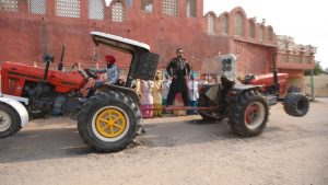 Mika Singh to perform a tractor stunt for special promo of his new Star Bharat show Swayamvar Mika Di Vohti