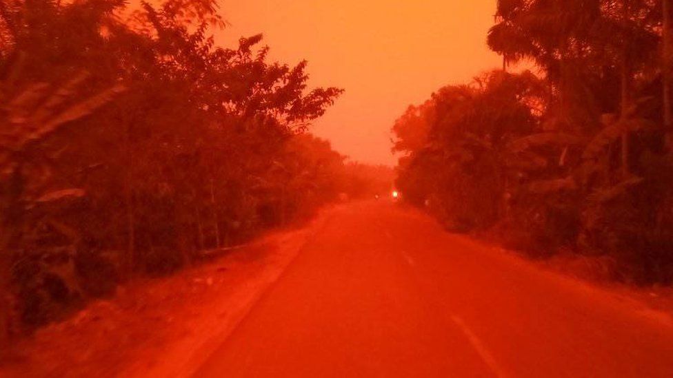 When the sky turned red in a city in China