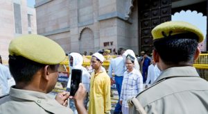 Survey Of Gyanvapi Masjid Going On Under Tight Security