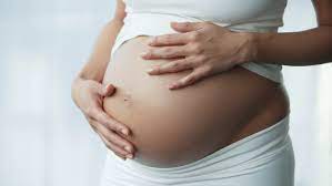 गर्भवती महिलाओं को कोरोना में समय से पहले बच्चे के जन्म का खतरा ज्यादा क्यों