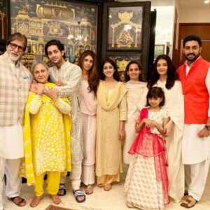 Amitabh Bachchan-Jaya family pic 