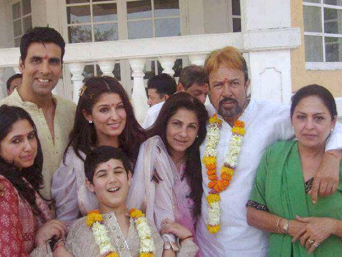  Dimple-Kapadia-family.