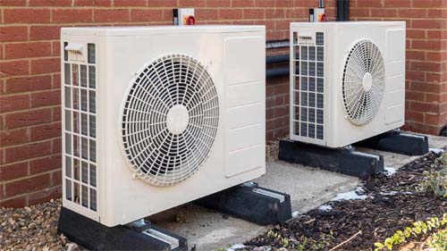 Never block the airflow of an outdoor unit