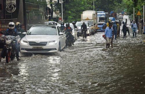 देश के इन राज्यों में आज मूसलाधार बारिश का अनुमान