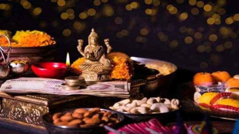 Dhanteras Upay: धनतेरस के दिन करें ये तीन काम, बन जाएंगे सारे बिगड़े काम