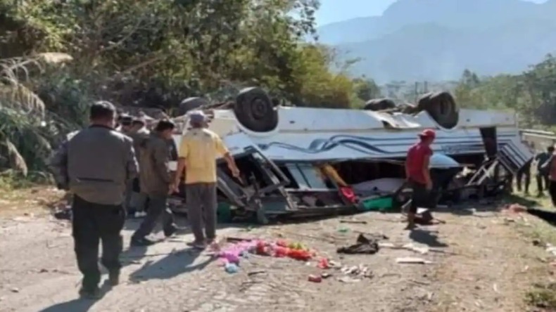 Manipur Road Accident: मणिपुर के नोनी में स्कूल बस के पलटने हुई 7 छात्रों की मौत, 40 से अधिक घायल