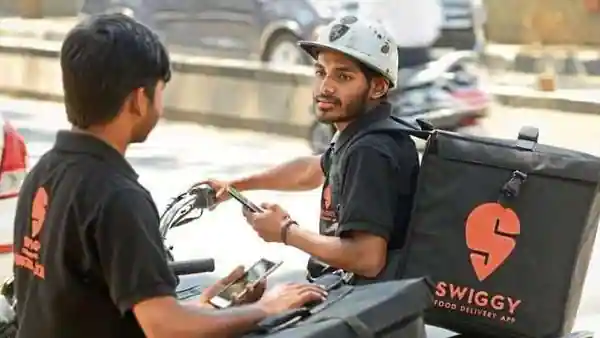 Swiggy Layoff: स्विगी ने की 380 कर्मचारियो की छंटनी, नौकरी से निकाले गए लोगो से मांगी माफी, बताई वजह