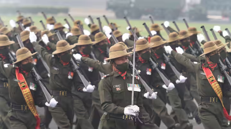 Army Day: पहली बार दिल्ली से बाहर बेंगलुरु में हुआ, 75वें सेना दिवस का आयोजन