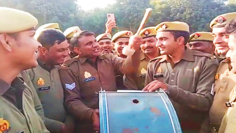 यूपी पुलिस के सिपाही का एक और गीत सोशल मीडिया पर वायरल, जिसे सुन आप भी कह उठेंगे-वाह! 