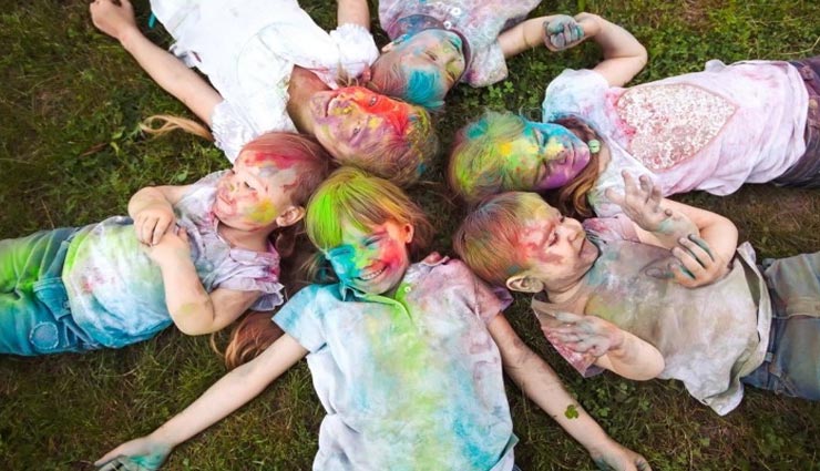 Holi Safety Tips for Kids: इस होली अपने बच्चों का ऐसे रखें ख्याल!