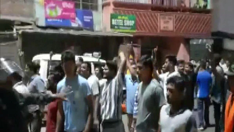 Jharkhand Violence: झारखंड में फिर भड़की हिंसा, 2 गुटों में झड़प के बाद पत्थरबाजी और आगजनी