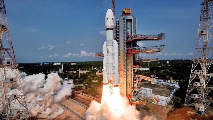 Chandrayaan-3:  जल्द लॉन्च होगा चंद्रयान-3, ISRO चीफ ने दिया बड़ा अपडेट