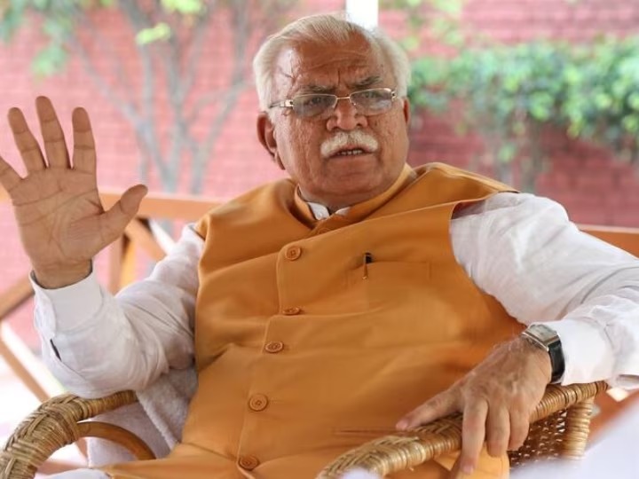 Haryana News: हरियाणा में खट्टर सरकार जल्द 45 पार कुंवारों को देगी पेशन, जानें क्यों आई ऐसी नौबत 