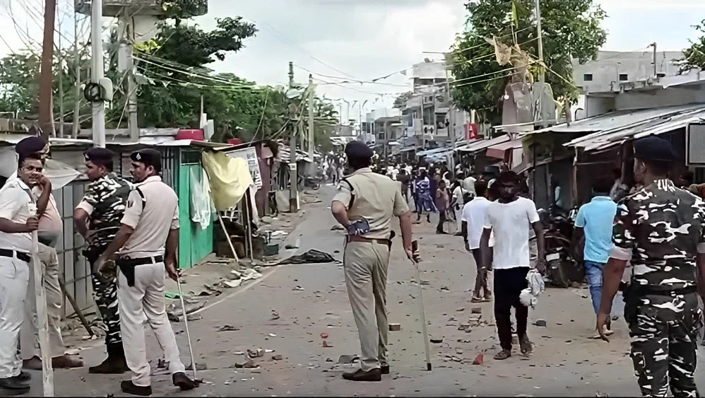 Darbhanga Violent Clash: दरभंगा में दो समुदायों के बीच हुई हिंसक झड़प का जिम्मेदार कौन?  प्रशांत किशोर ने बिहार सरकार को बताया जिम्मेदार