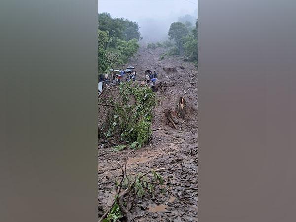 Cloudburst in Solan: हिमाचल के सोलान में बादल फटा, सात लोगों की मौत, सीएम ने जताया दुख