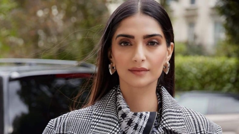 Sonam Kapoor on social media- 'कलाकार के रूप में हम हमेशा चाहते हैं – इन कलाकारों के इंस्टाग्राम डेब्यू पर सोनम ने रखे विचार