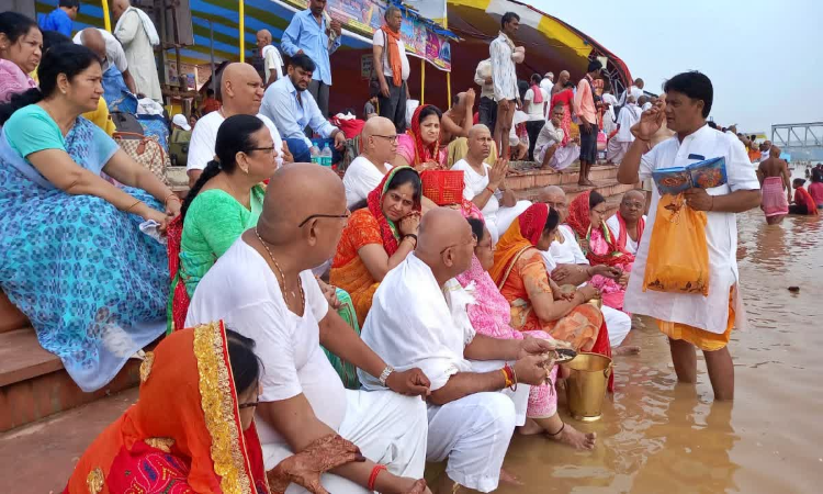 Bihar News: विश्व प्रसिद्ध पितृ पक्ष मेला महासंगम 2023 गयाजी में आयोजन, देवघाट पर पिंडदानियों का उमड़ा जनसैलाब