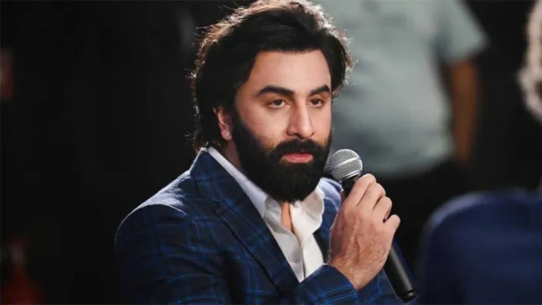 ED Ranbir Kapoor: अभिनेता रणबीर कपूर को ईडी का समन, गेमिंग मामले में 6 अक्टूबर को पूछताछ के लिए बुलाया