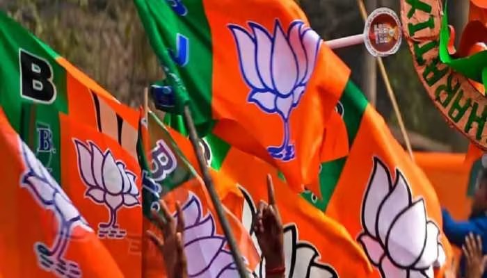 CG Election: भाजपा में उपजा टिकट का विवाद, विरोध में हजारों समर्थक पहुंचे राजधानी