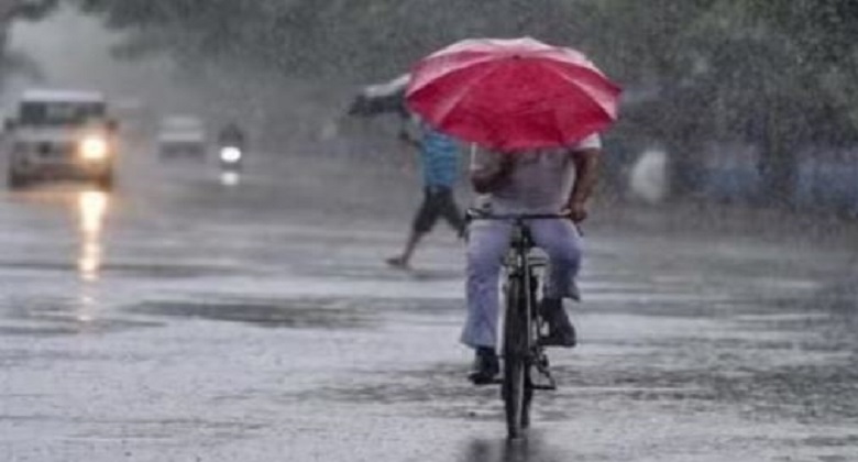 IMD Weather Forecast: अभी पैक किया छतरी तो बढ़ जाएगी मुश्किलें, इन राज्यों में फिर बरसने जा रहे बादल