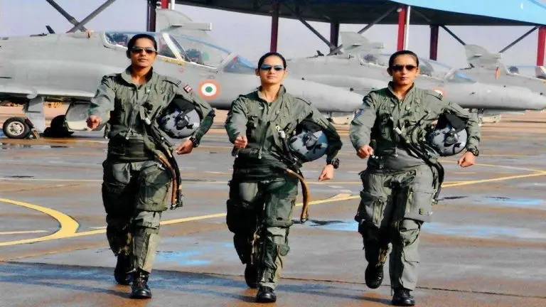 IAF AFCAT Recruitment 2023: एयरफोर्स में ऑफिसर बनने का सुनहरा अवसर, मिलेगी 1.7 लाख सैलरी