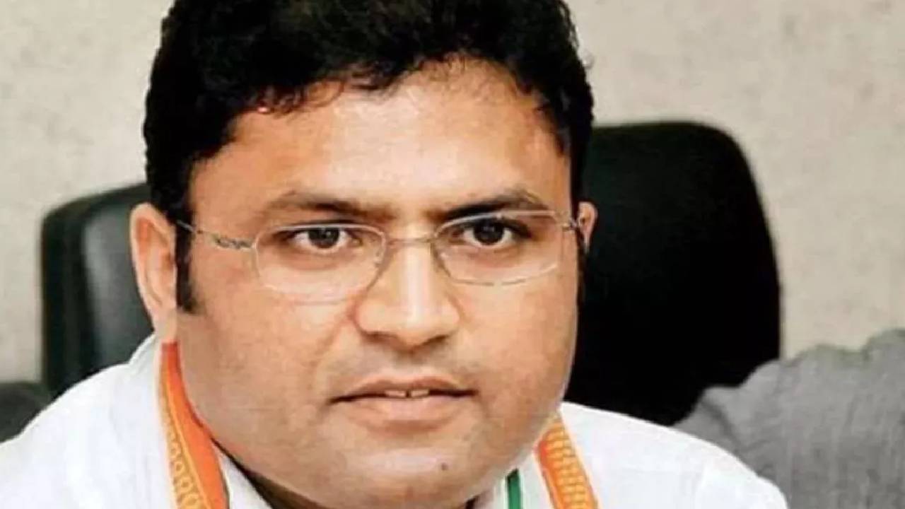 Ashok Tanwar Resigns: लोकसभा चुनाव से पहले AAP को बड़ा झटका, अशोक तंवर ने दिया पार्टी से इस्तीफा